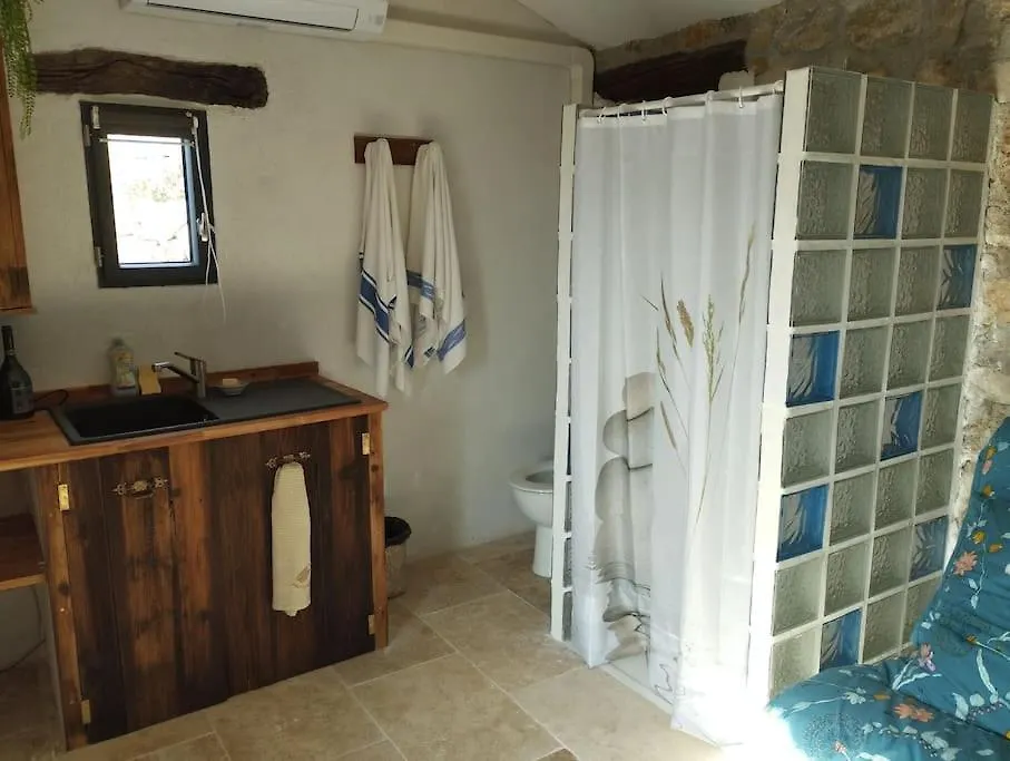 Cabanon Provencal En Pierres Et Acces Piscine Luxe Villa Lorgues 0*,  France